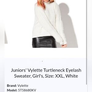 Vylette Women's Off-White (Cream) Turtleneck Eyelash Sweater